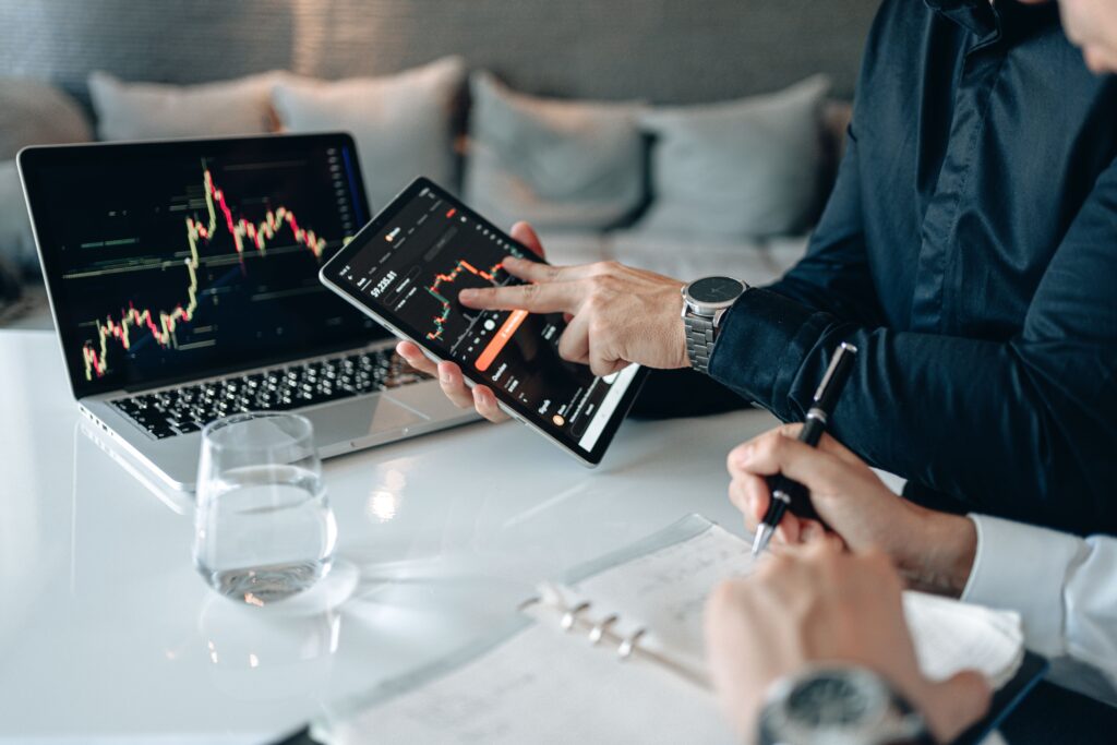 Long-Term Investing: A Complete Guide to Building Wealth Over Time
