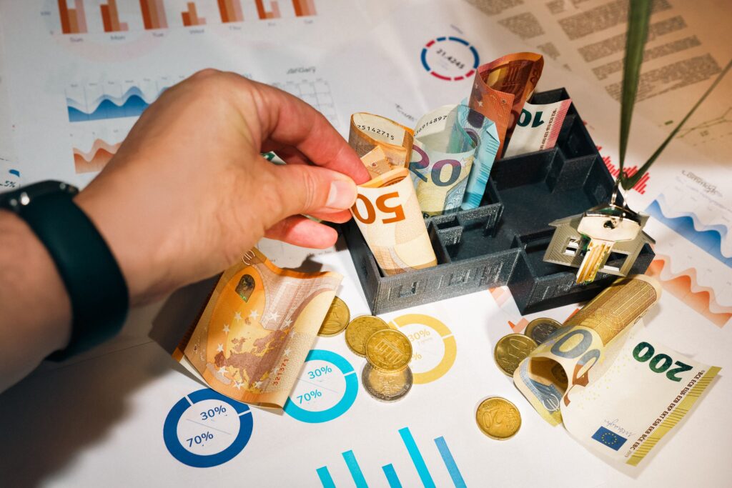 How to Start Investing: A Complete Beginner’s Guide